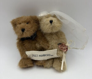Boyds Bear Mr. and Mrs. Truelove" Just Married Couple Head Beans Collection VTG